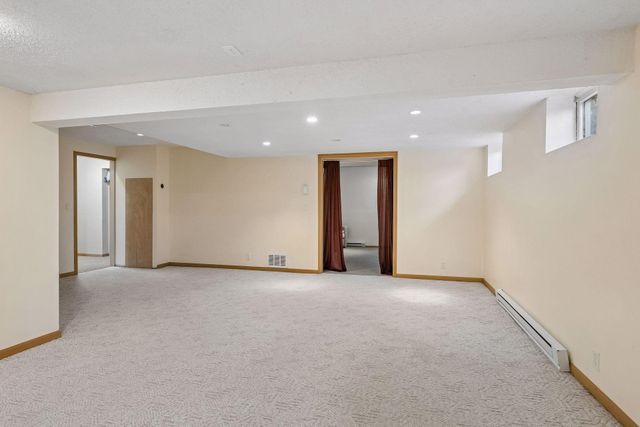 8817 Westmoreland Lane, Saint Louis Park, MN 55426