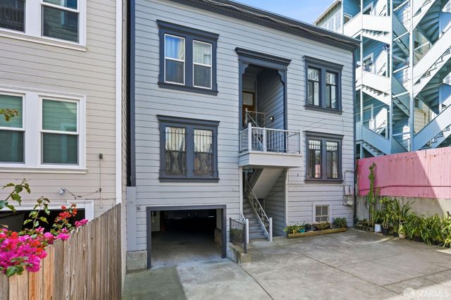 881 Vallejo Street A, San Francisco, CA 94133
