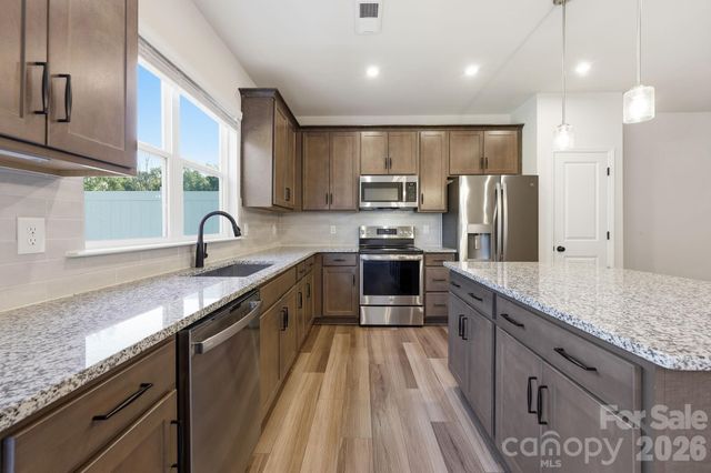 1103 Grays Mill Road, Charlotte, NC 28215