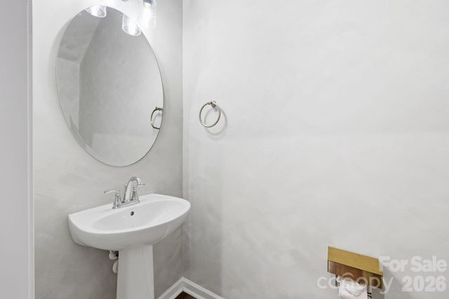 1103 Grays Mill Road, Charlotte, NC 28215