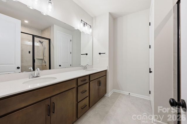 1103 Grays Mill Road, Charlotte, NC 28215