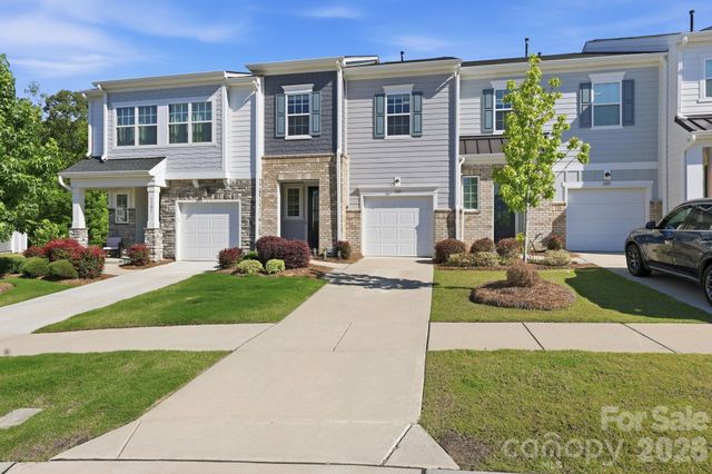 1103 Grays Mill Road, Charlotte, NC 28215