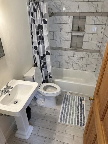 205 E VOORHIS AVENUE, Deland, FL 32724