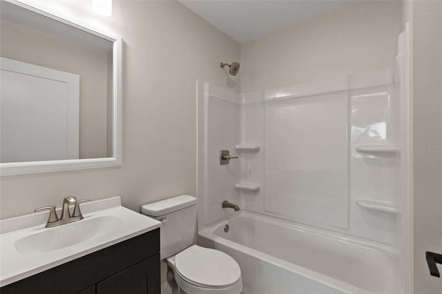 5418 6TH AVENUE N, St Petersburg, FL 33710