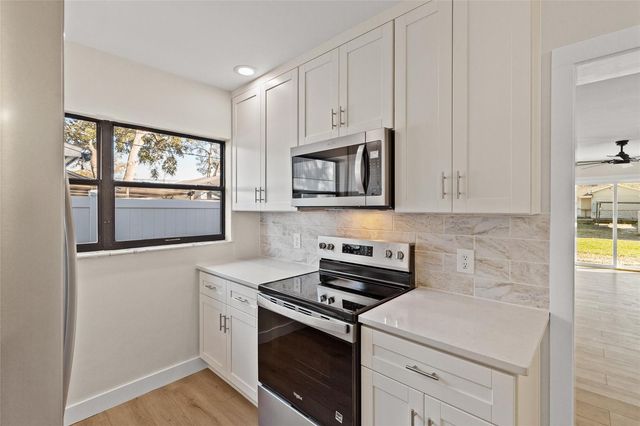 5418 6TH AVENUE N, St Petersburg, FL 33710