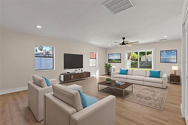 5418 6TH AVENUE N, St Petersburg, FL 33710