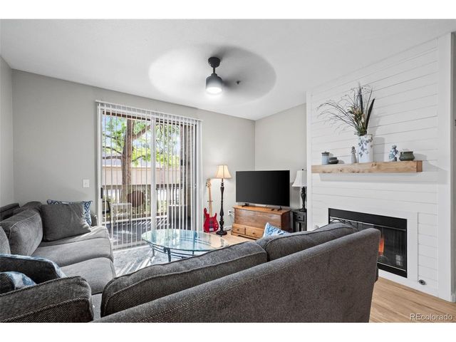 1631 W Canal Cir 817, Littleton, CO 80120