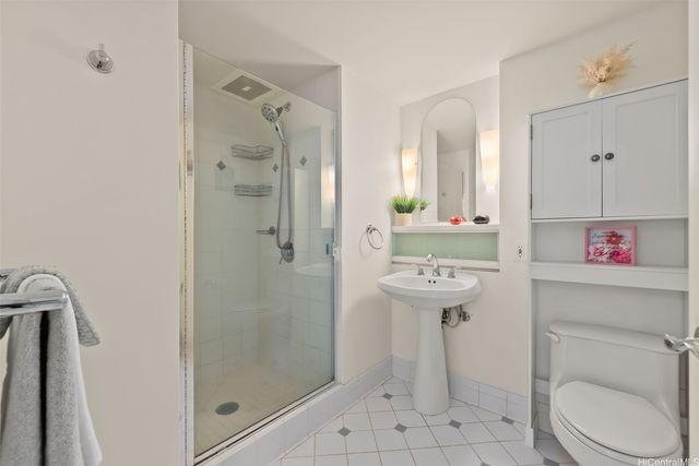 801 S King Street 1903, Honolulu, HI 96813