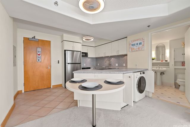 801 S King Street 1903, Honolulu, HI 96813