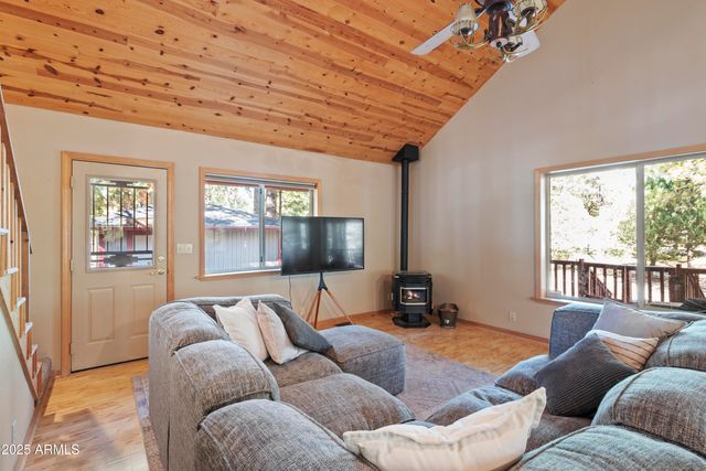 5124 STRAWBERRY Lane, Happy Jack, AZ 86024