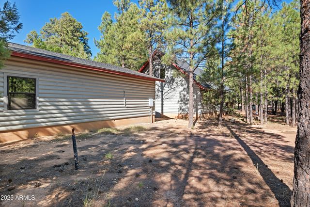 5124 STRAWBERRY Lane, Happy Jack, AZ 86024