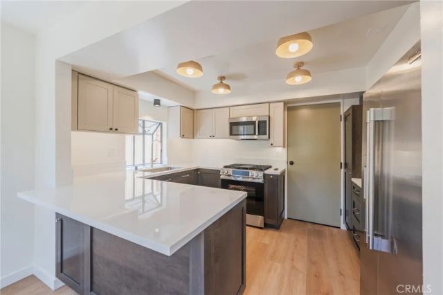 18326 Mansel Avenue, Redondo Beach, CA 90278