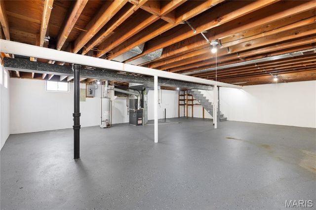 2267 Heritage Drive, St Louis, MO 63136