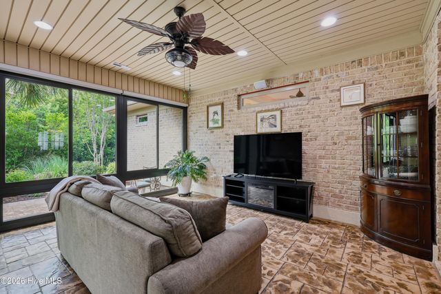 2279 Oak Pine Court NE, Leland, NC 28451