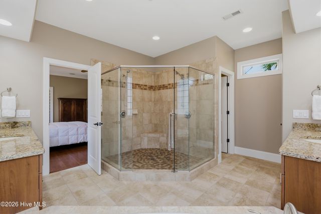 2279 Oak Pine Court NE, Leland, NC 28451