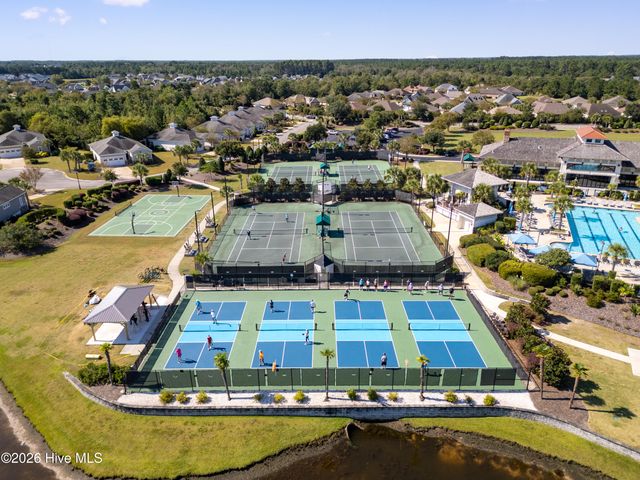 2279 Oak Pine Court NE, Leland, NC 28451