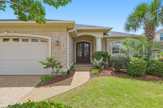 2279 Oak Pine Court NE, Leland, NC 28451