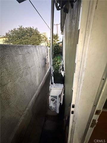 2191 Harbor Boulevard 3, Costa Mesa, CA 92627