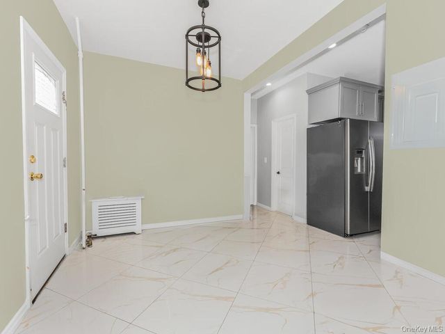 146-84 182nd Street, Springfield Gardens, NY 11413