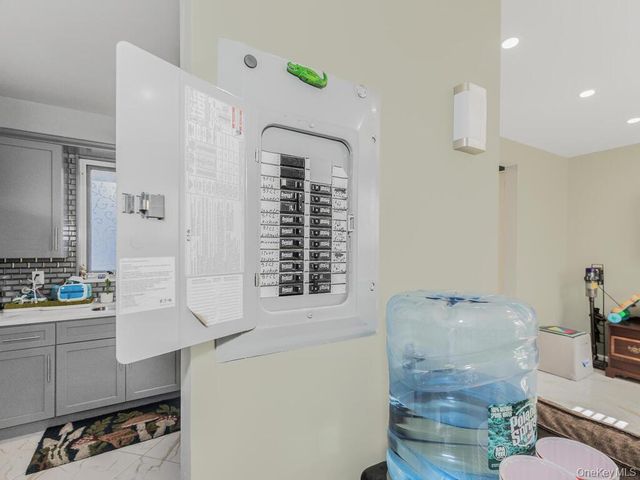 146-84 182nd Street, Springfield Gardens, NY 11413