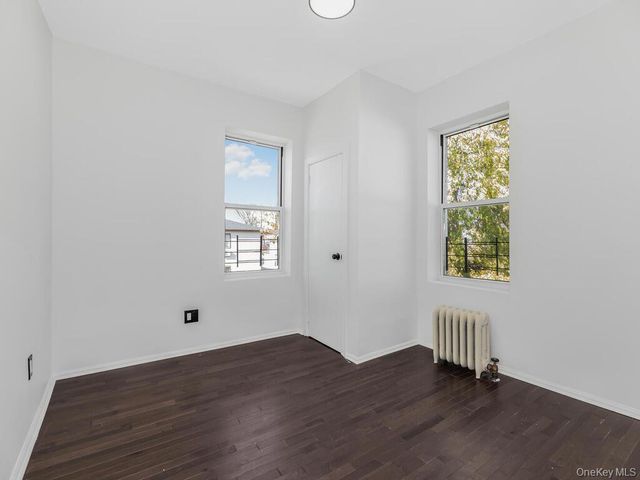 146-84 182nd Street, Springfield Gardens, NY 11413