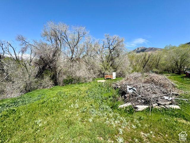 797 N WASHINGTON BLVD, Harrisville, UT 84404