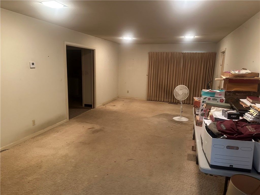 901 E Fulton St, Sinton, TX 78387 — photo 4