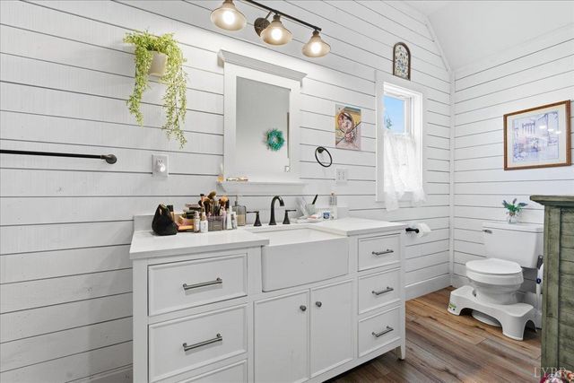 1618 Quaker Church Road, Bedford, VA 24523