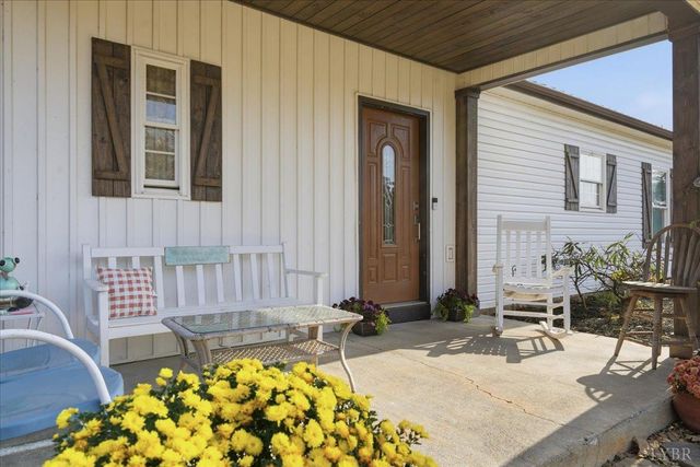 1618 Quaker Church Road, Bedford, VA 24523