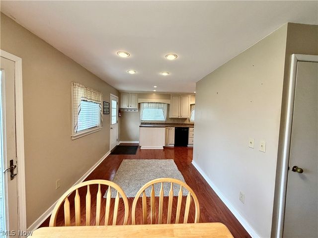 6739 Wilson Sharpsville Road, Fowler, OH 44418