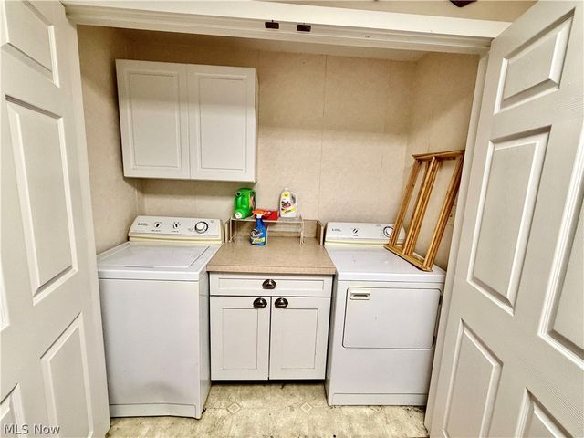 6739 Wilson Sharpsville Road, Fowler, OH 44418