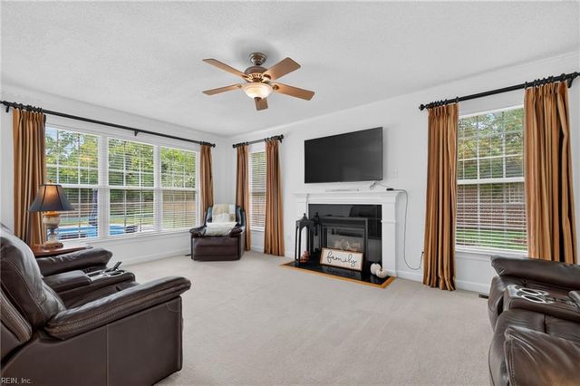 1732 Live Oak TRL, Virginia Beach, VA 23456