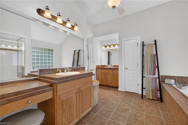 1732 Live Oak TRL, Virginia Beach, VA 23456