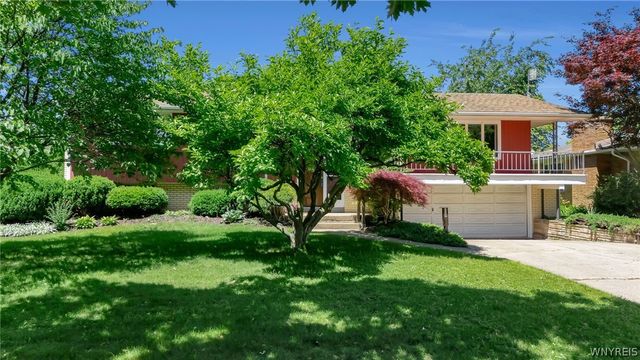 16 Meadow Lane, Tonawanda, NY 14223