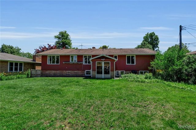 16 Meadow Lane, Tonawanda, NY 14223