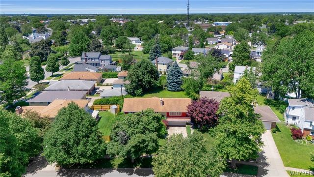 16 Meadow Lane, Tonawanda, NY 14223