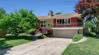 16 Meadow Lane, Tonawanda, NY 14223
