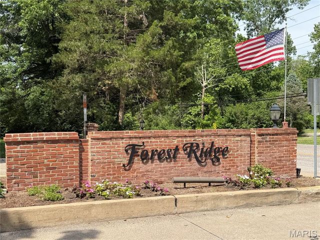 44 Forestvale Drive, Chesterfield, MO 63017