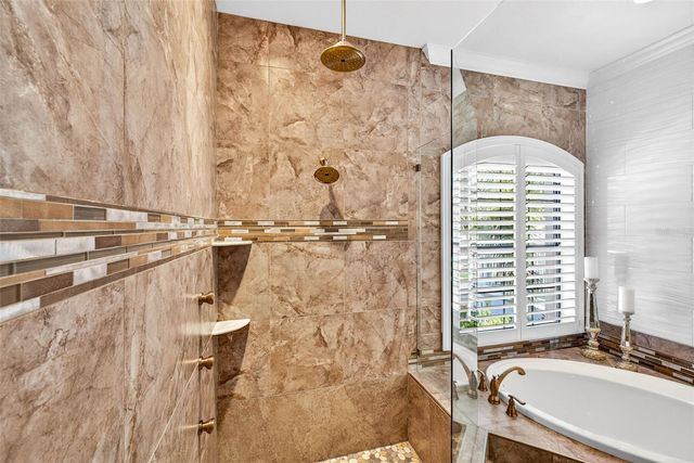 105 WIMBLEDON COURT, Redington Shores, FL 33708