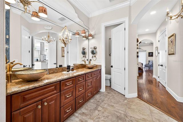 105 WIMBLEDON COURT, Redington Shores, FL 33708