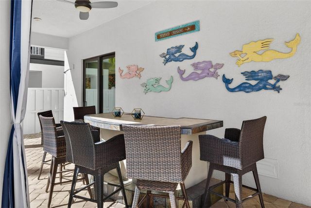 105 WIMBLEDON COURT, Redington Shores, FL 33708