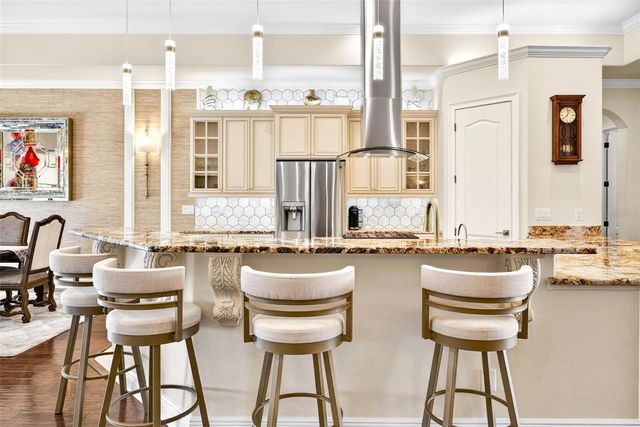 105 WIMBLEDON COURT, Redington Shores, FL 33708