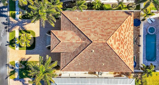 105 WIMBLEDON COURT, Redington Shores, FL 33708