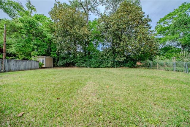 3056 Pleasant Valley Road, Mobile, AL 36606
