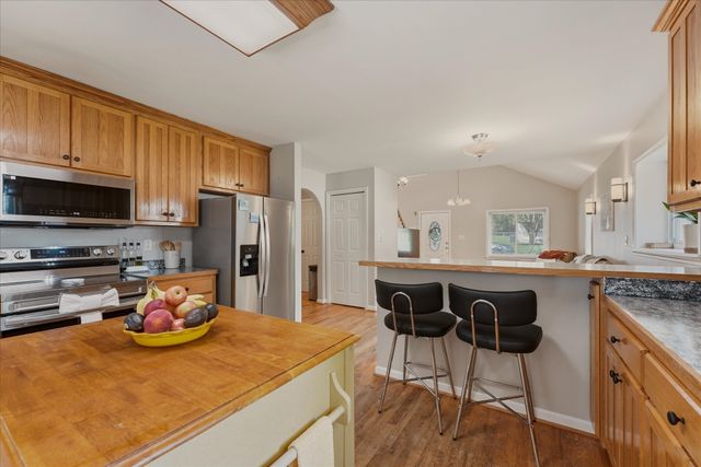 214 Cullum Ave, Dickson, TN 37055