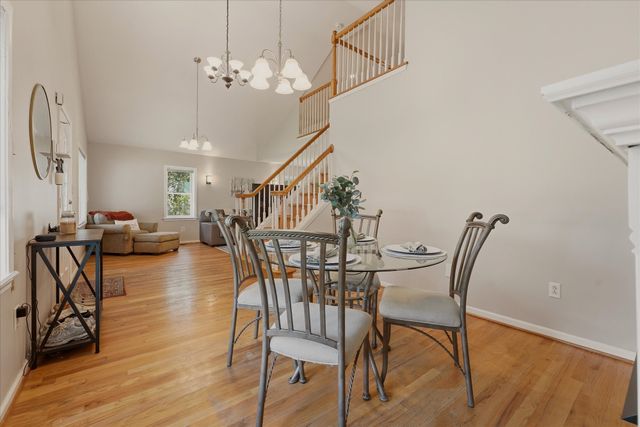 214 Cullum Ave, Dickson, TN 37055