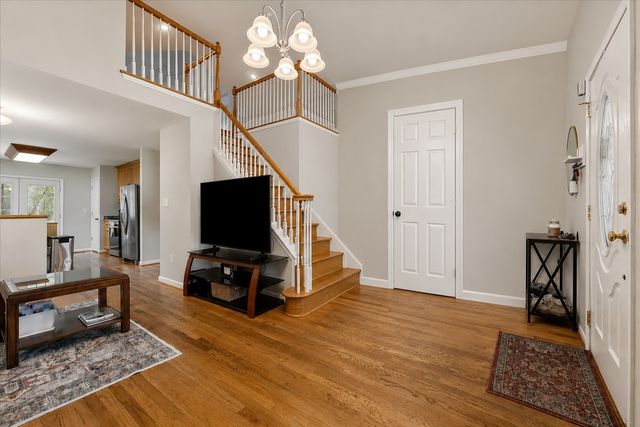 214 Cullum Ave, Dickson, TN 37055
