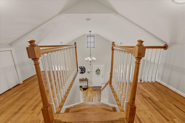 214 Cullum Ave, Dickson, TN 37055