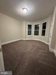 326 E TULPEHOCKEN ST, Philadelphia, PA 19144