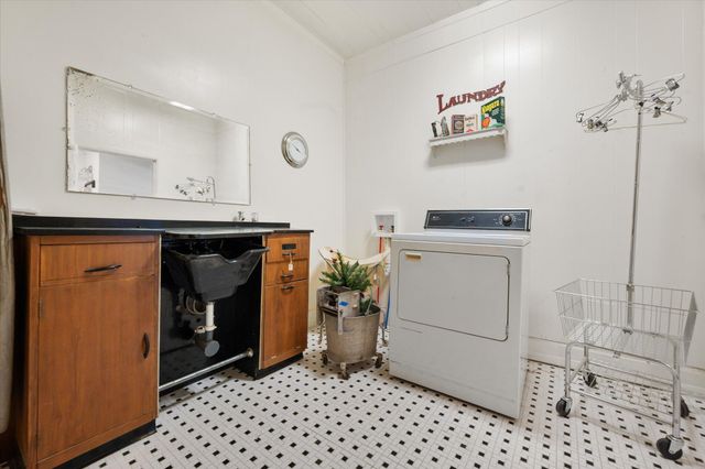 2001 N Main Street, Tahoka, TX 79373